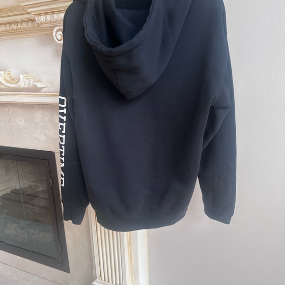 CLASSIC HOODIE - Picture 8 of 14